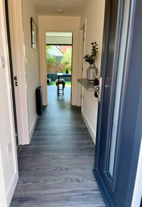 Apartmán The Hideaway With Own Private Sunny Garden Bournemouth Exteriér fotografie